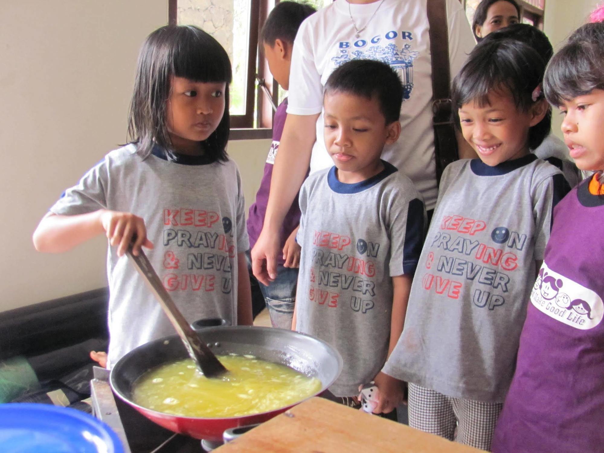 D'Emmerick Salib Putih Hotel Salatiga Buitenkant foto